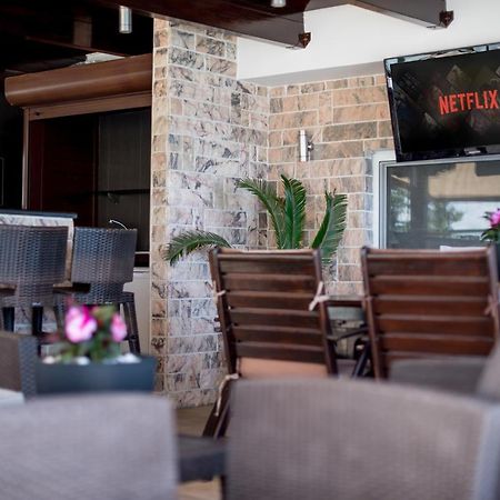 Luxury Penthouse With Private Pool Apartment Preveza Ngoại thất bức ảnh