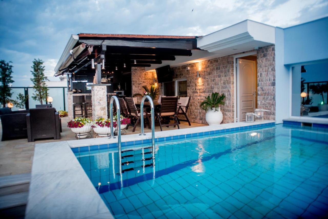 Luxury Penthouse With Private Pool Apartment Preveza Ngoại thất bức ảnh
