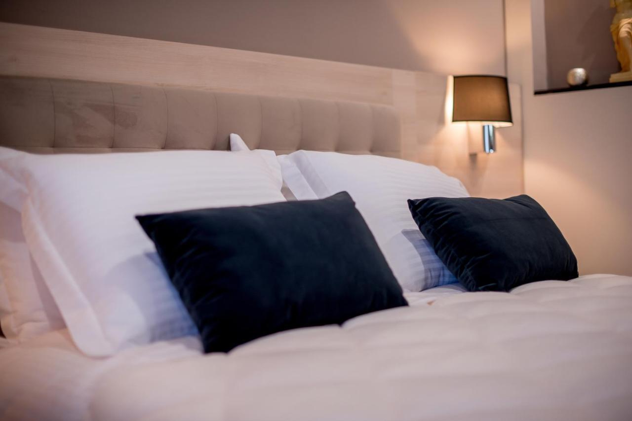 Luxury Penthouse With Private Pool Apartment Preveza Ngoại thất bức ảnh