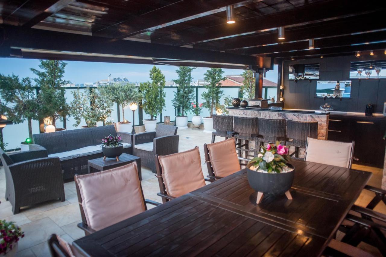 Luxury Penthouse With Private Pool Apartment Preveza Ngoại thất bức ảnh